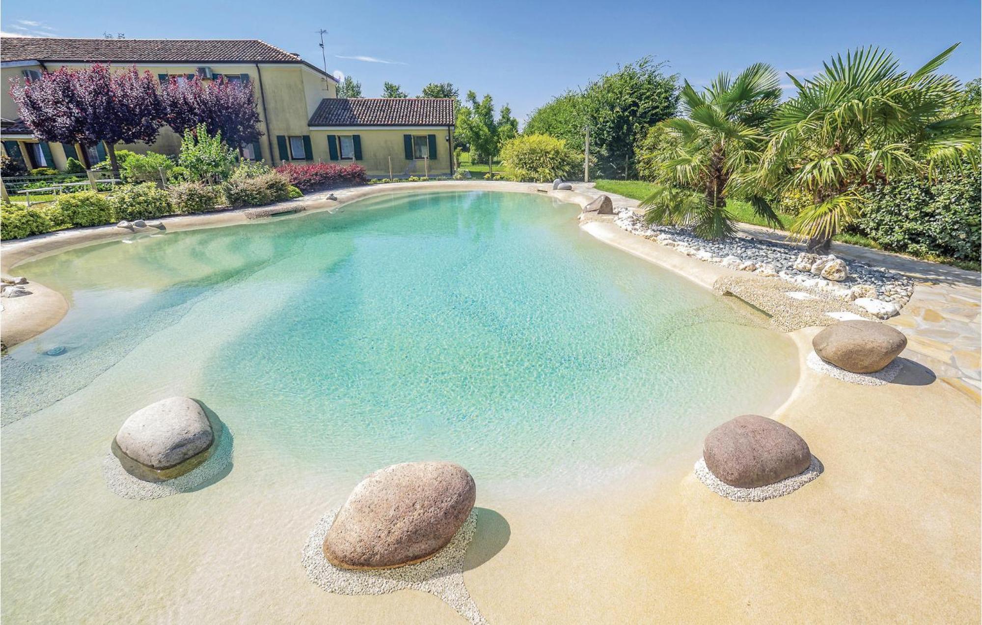 Awesome Home In Ariano Nel Polesine With Kitchen San Basilio 외부 사진